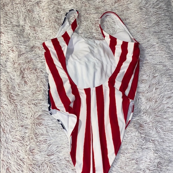 Hollister American themed swimsuit - Picture 2 of 2